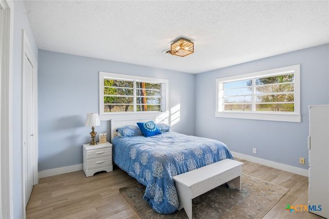 911 W Constitution Street, Victoria, TX 77901