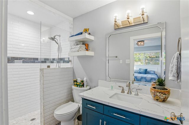 911 W Constitution Street, Victoria, TX 77901