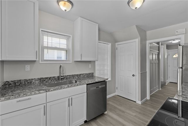 3065 Latonia Avenue, Dormont, PA 15216