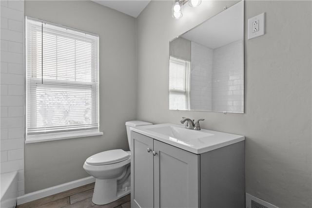 3065 Latonia Avenue, Dormont, PA 15216