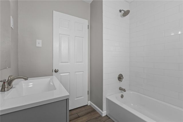 3065 Latonia Avenue, Dormont, PA 15216