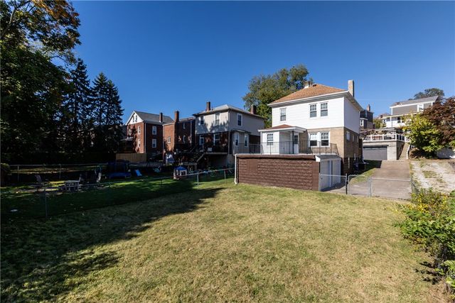3065 Latonia Avenue, Dormont, PA 15216