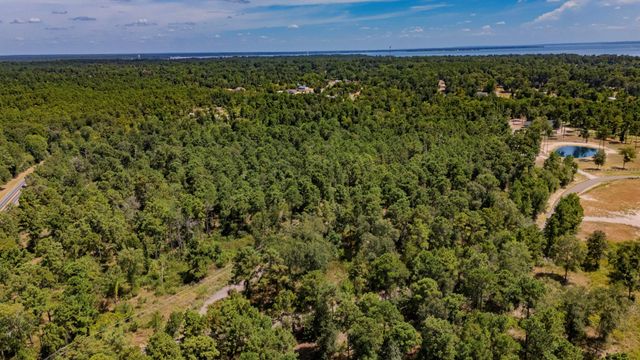 175 Hanson Road, Onalaska, TX 77360