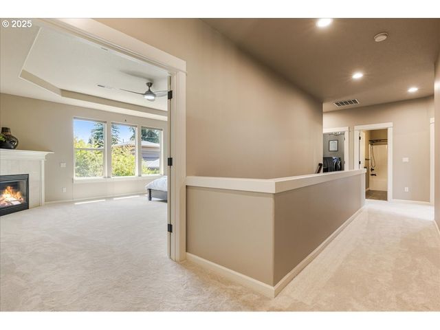 8614 Sw LOGAN Ln, Tualatin, OR 97062