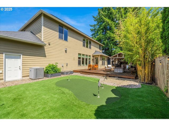 8614 Sw LOGAN Ln, Tualatin, OR 97062