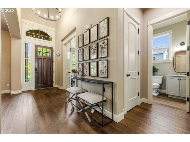 8614 Sw LOGAN Ln, Tualatin, OR 97062