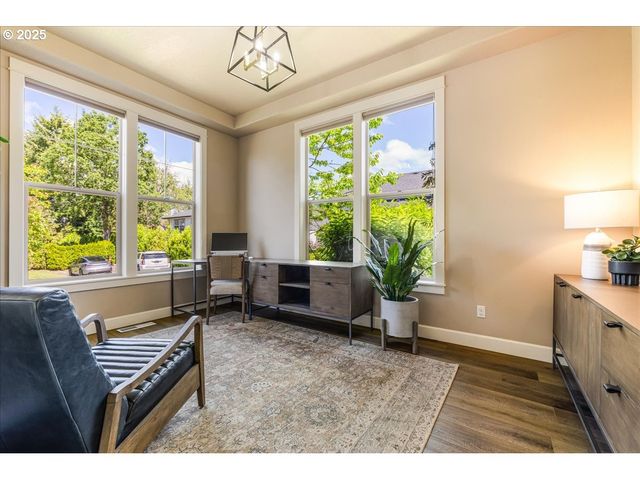 8614 Sw LOGAN Ln, Tualatin, OR 97062