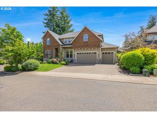 8614 Sw LOGAN Ln, Tualatin, OR 97062
