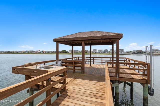 2022 W Sea Aire Canal SW, Supply, NC 28462