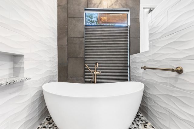 240 Palo Duro, Scroggins, TX 75480