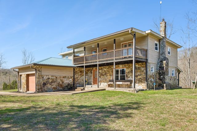 635 Cane Creek Rd, Hohenwald, TN 38462