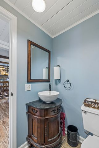 635 Cane Creek Rd, Hohenwald, TN 38462