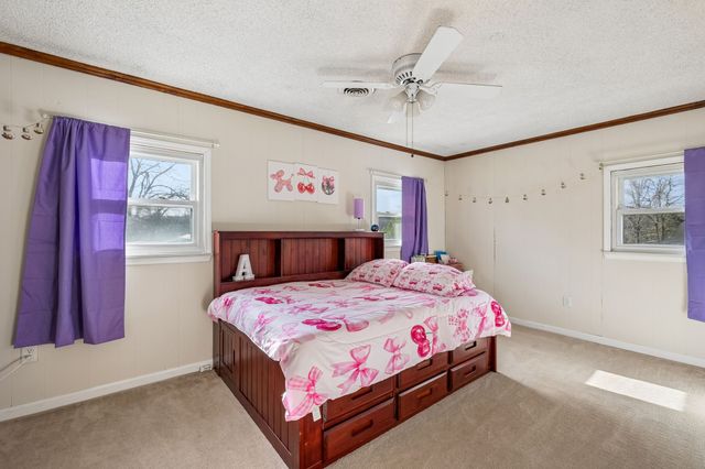 635 Cane Creek Rd, Hohenwald, TN 38462