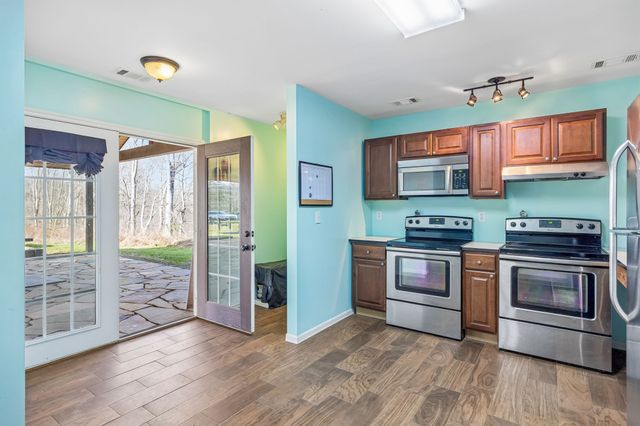 635 Cane Creek Rd, Hohenwald, TN 38462