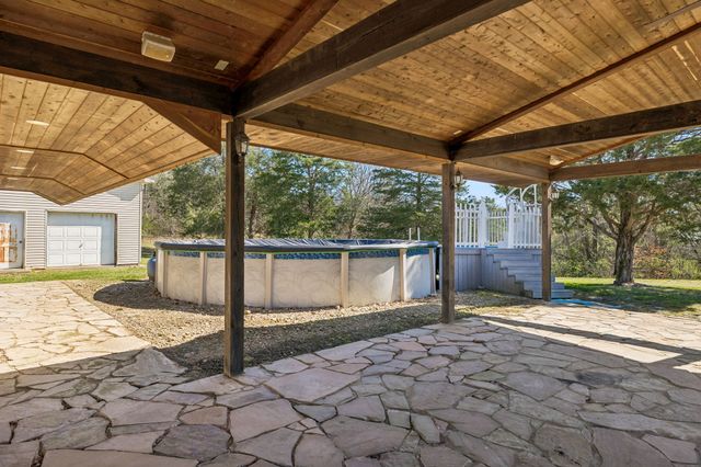 635 Cane Creek Rd, Hohenwald, TN 38462