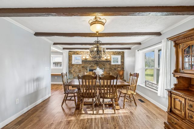 635 Cane Creek Rd, Hohenwald, TN 38462