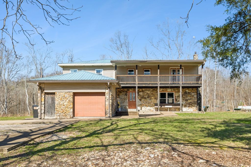 635 Cane Creek Rd, Hohenwald, TN 38462