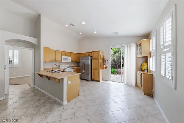 9765 Floweret Avenue, Las Vegas, NV 89117