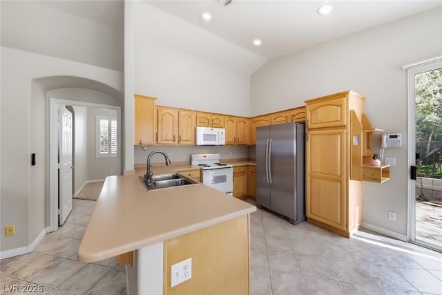 9765 Floweret Avenue, Las Vegas, NV 89117