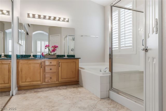 9765 Floweret Avenue, Las Vegas, NV 89117