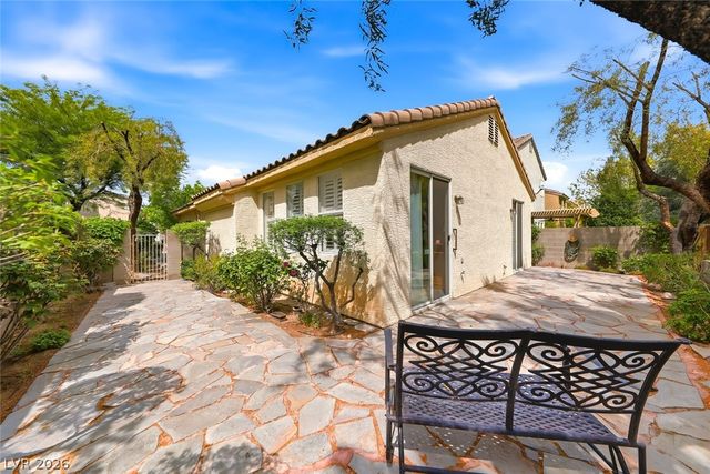 9765 Floweret Avenue, Las Vegas, NV 89117