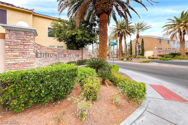 9765 Floweret Avenue, Las Vegas, NV 89117