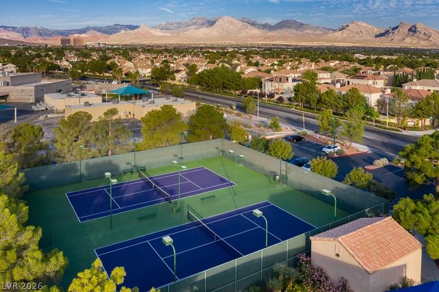 9765 Floweret Avenue, Las Vegas, NV 89117