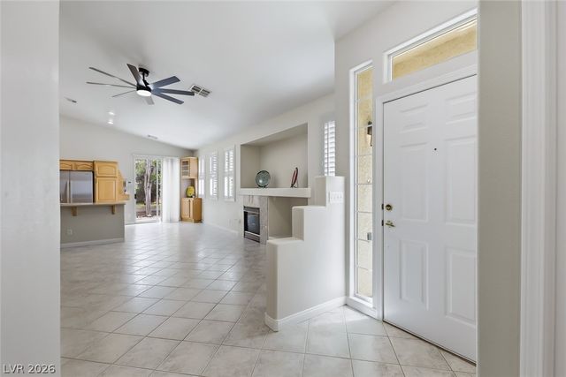 9765 Floweret Avenue, Las Vegas, NV 89117