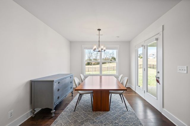 333 Frontier Dr, Clarksville, TN 37043