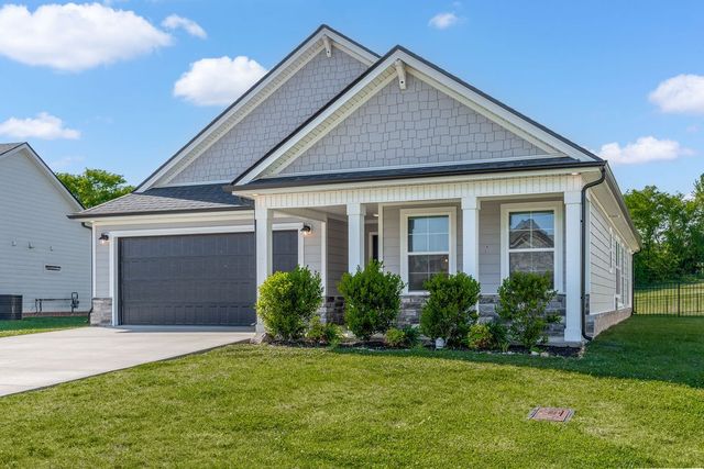 333 Frontier Dr, Clarksville, TN 37043