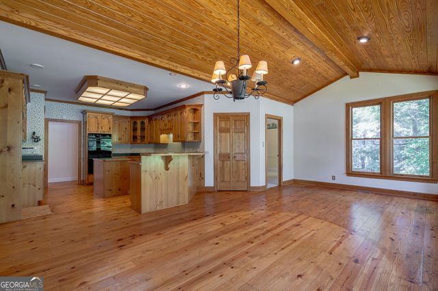 225 Reynolds Drive, Eatonton, GA 31024