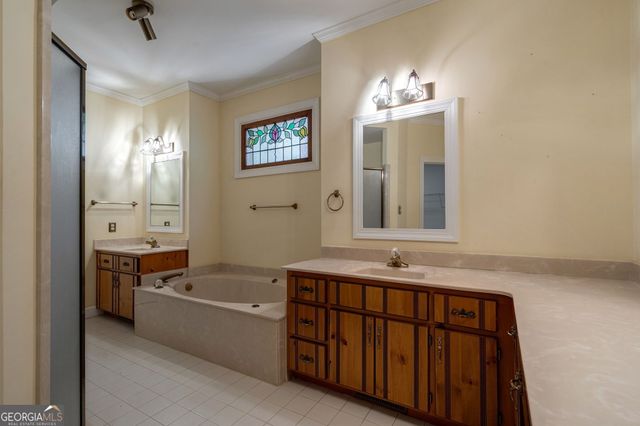 225 Reynolds Drive, Eatonton, GA 31024