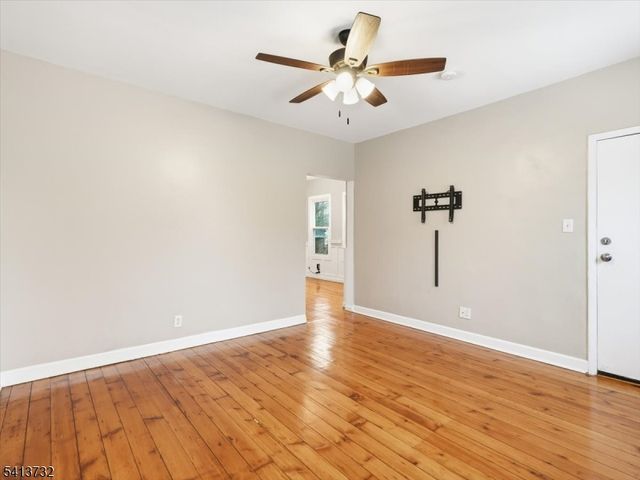 46 Maple St, Bloomfield Twp., NJ 07003