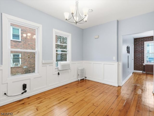 46 Maple St, Bloomfield Twp., NJ 07003