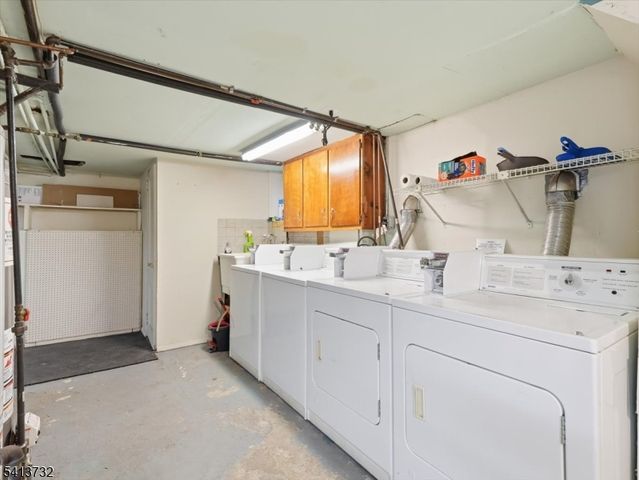 46 Maple St, Bloomfield Twp., NJ 07003