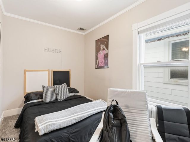 46 Maple St, Bloomfield Twp., NJ 07003