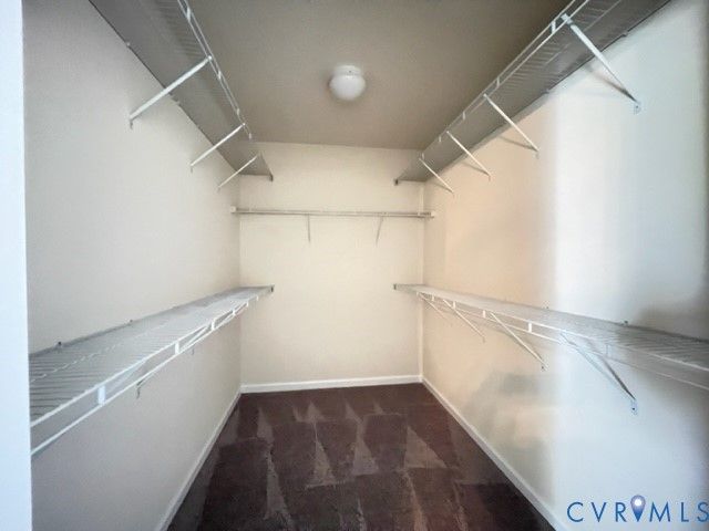 8107 Creekside Village Dr, Mechanicsville, VA 23111