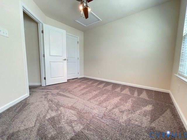8107 Creekside Village Dr, Mechanicsville, VA 23111