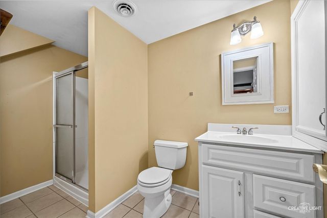 3811 Sunburst Lane, Naperville, IL 60564