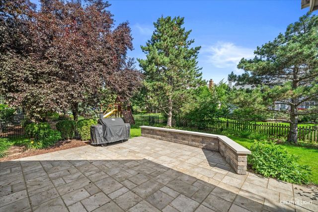 3811 Sunburst Lane, Naperville, IL 60564