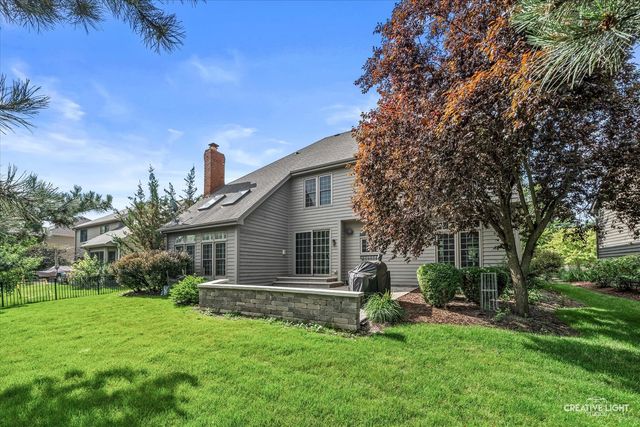 3811 Sunburst Lane, Naperville, IL 60564