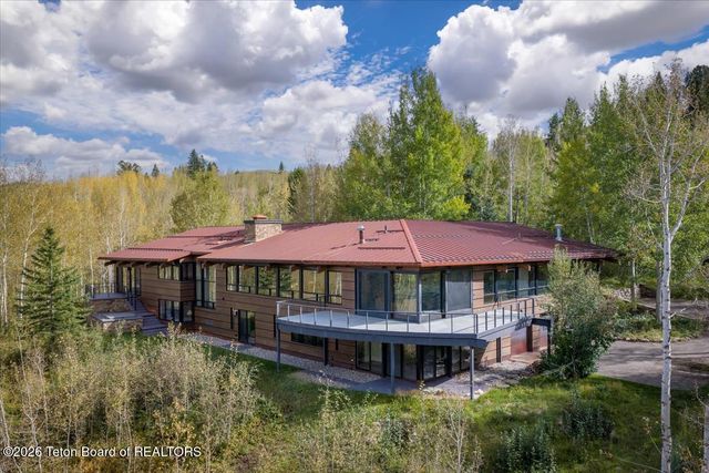 525 INDIAN SPRINGS Drive, Jackson, WY 83001 property photo