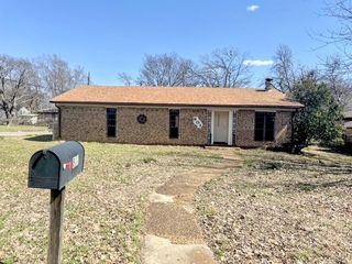801 S BURDETTE Avenue, Sherman, TX 75090