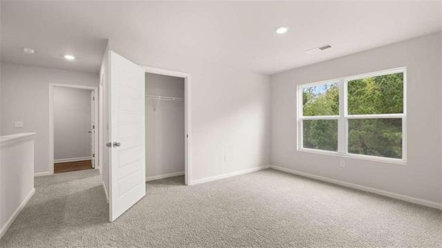 200 Friendship Oak Way, Hampton, GA 30228
