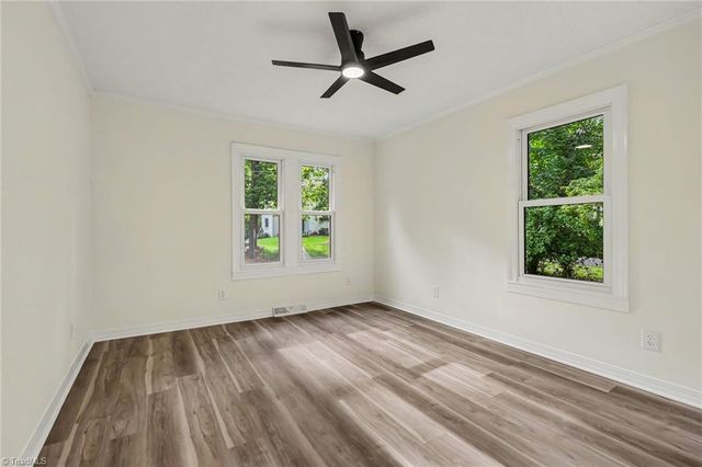 210 Stone Street, Thomasville, NC 27360