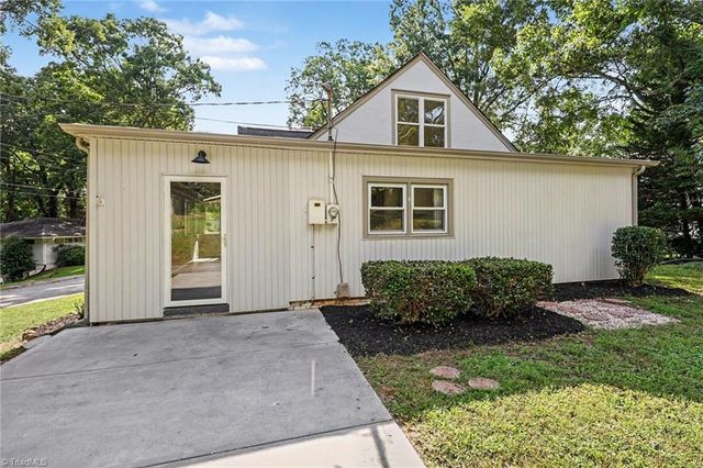 210 Stone Street, Thomasville, NC 27360