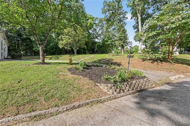 210 Stone Street, Thomasville, NC 27360