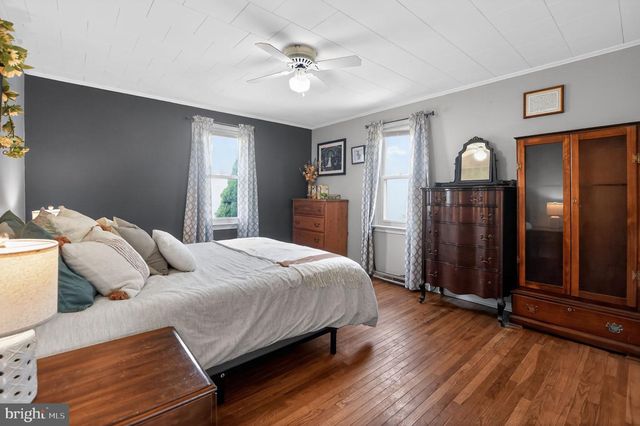 548 BELMONT ST, Pottstown, PA 19464