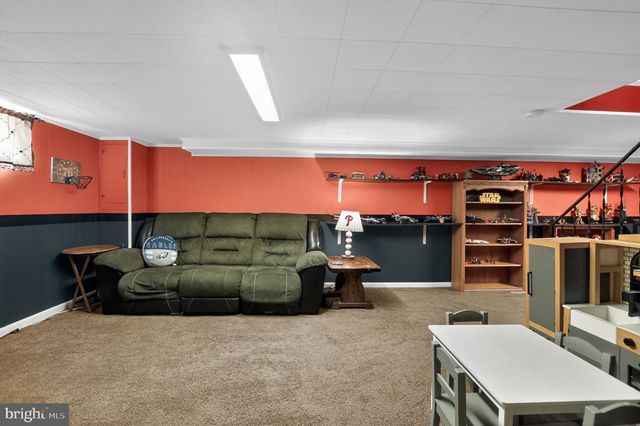 548 BELMONT ST, Pottstown, PA 19464