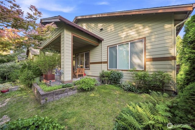 18718 145th Street E, Bonney Lake, WA 98391